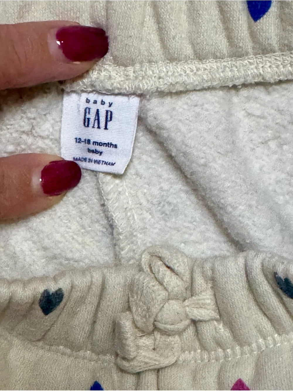 GAP Cream Heart-Print Fleece Jogger Pants for 12-18 month baby